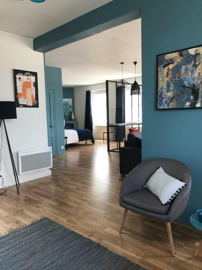 Le Loft Du Cargo Apartment Locmiquelic Bagian luar foto
